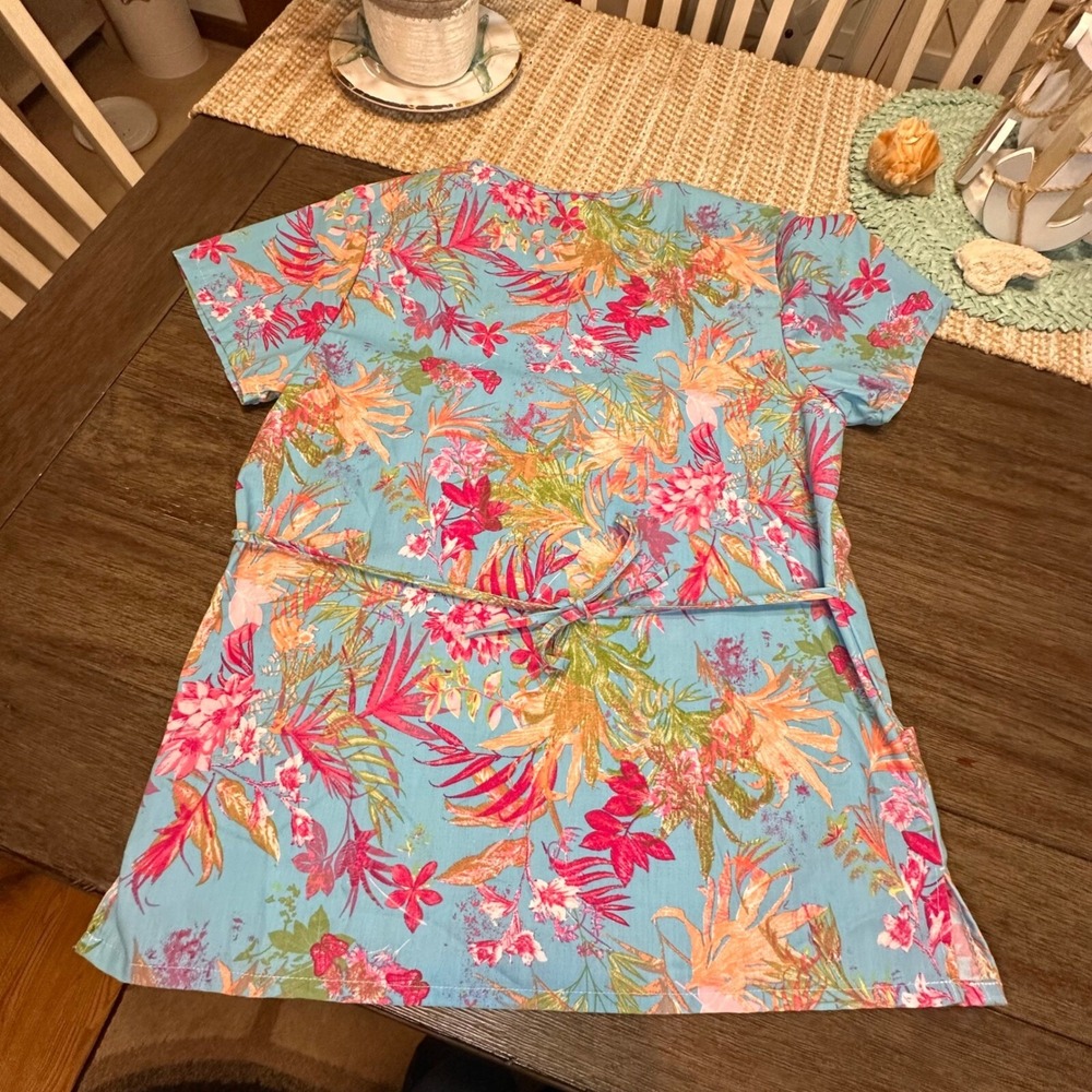Denice Floral Scrub Summer Tropical‎ Escape Tie V-Neck Short Sleeve Pockets M